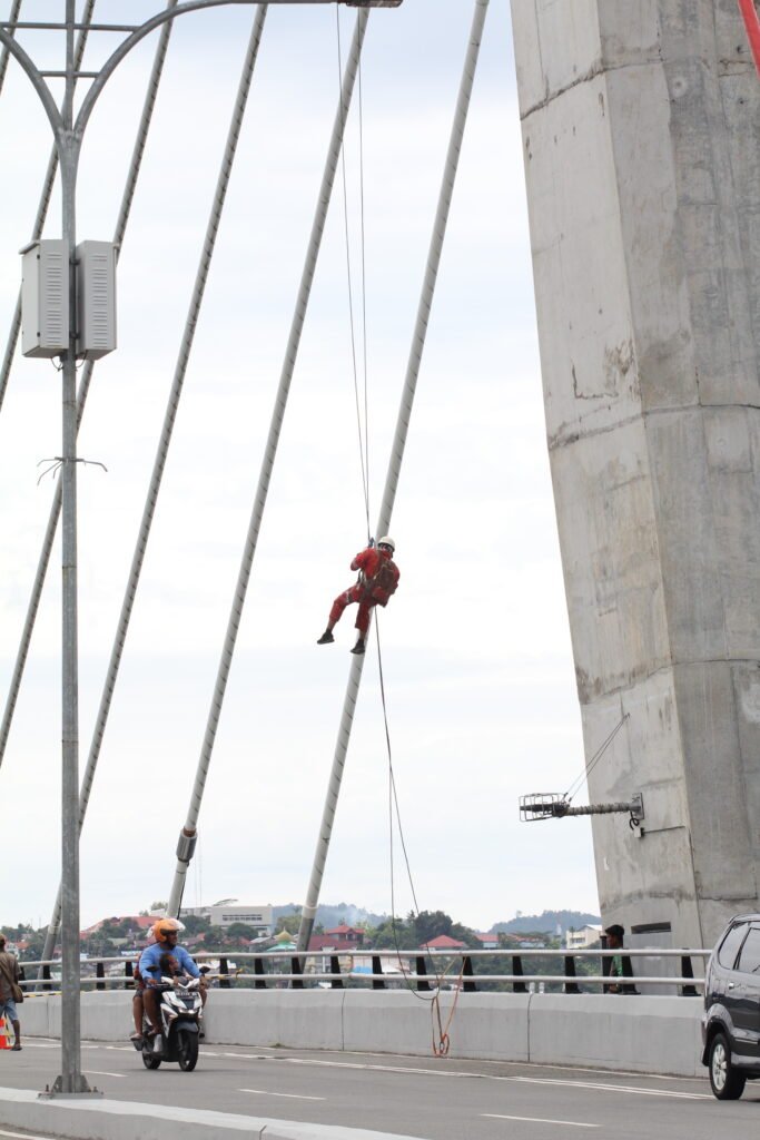 Jembatan Merah